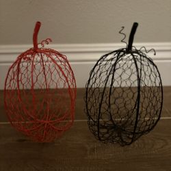 Set of 2 Orange  and black chicken wire pumpkins