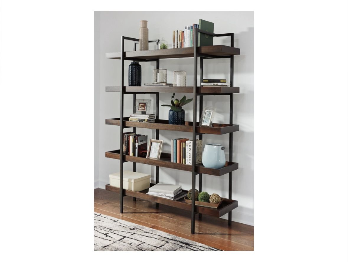 Woodden Desk + Bookcase