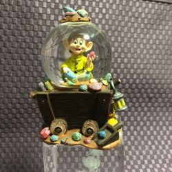 Disney Snow Globe 