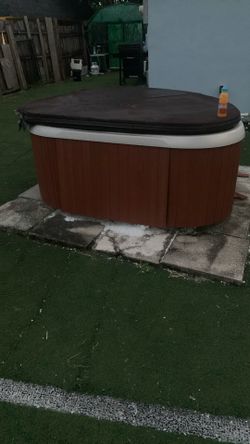 Hot Spot Jacuzzi 
