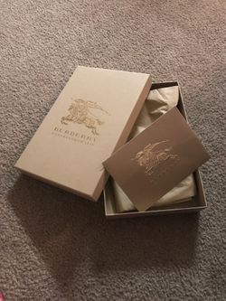 Burberry gift box (Empty)