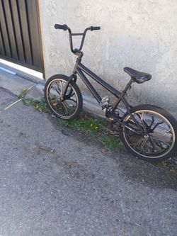Mongoose bmx