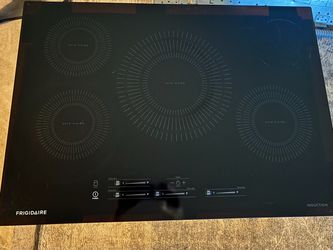30” Induction cooktop