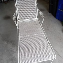 Vintage Wrought Iron Meadow Craft Lounge Chair 