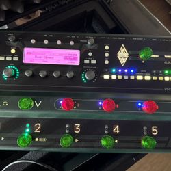 Kemper Stage With Case And Mission Expression Pedal