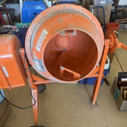 Cement mixer