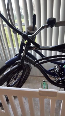 Navy Blue Cruiser Bicycle with Cup Holder