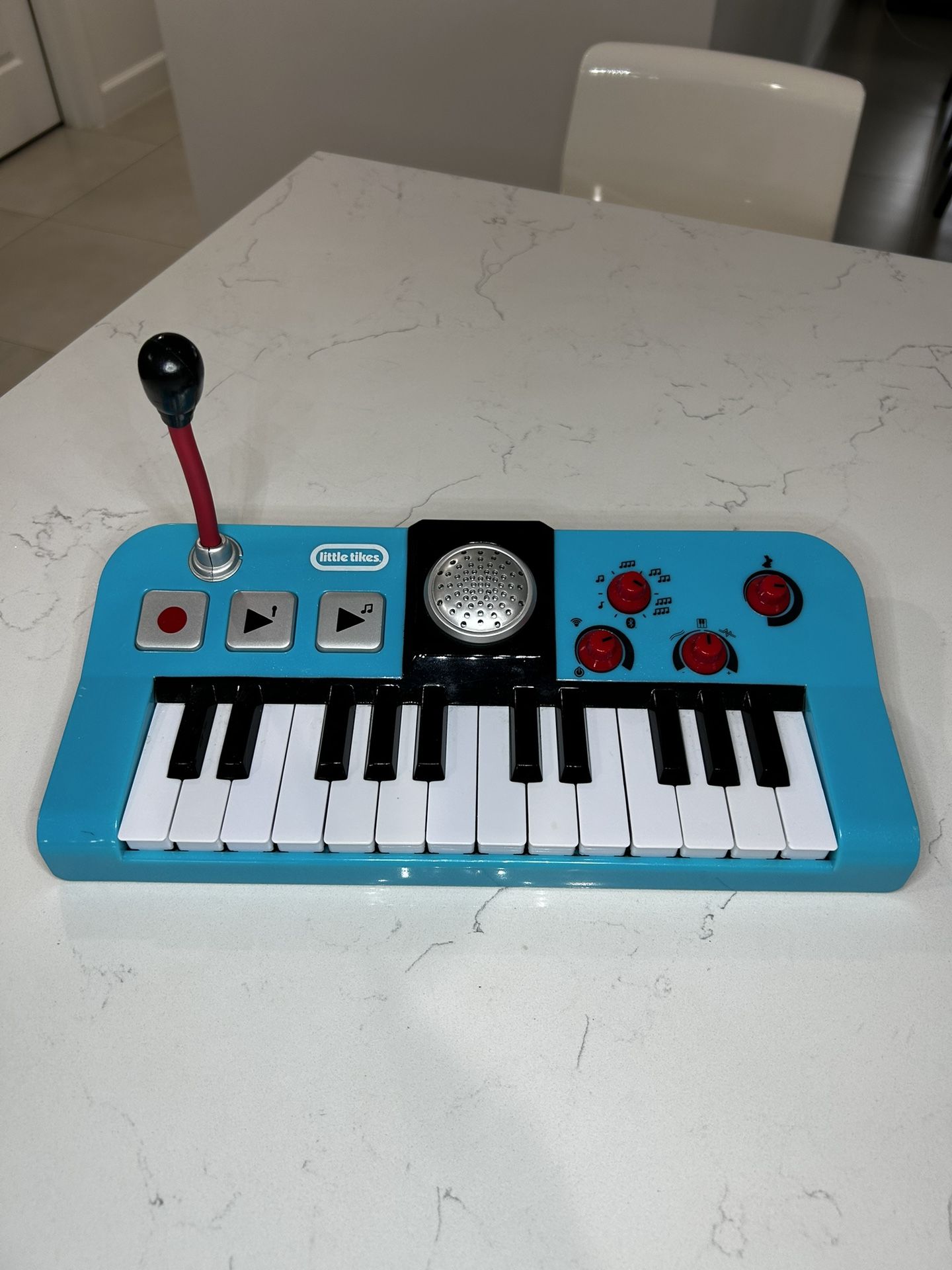 Little Tikes My Real Jam Keyboard with Microphone Toy Piano Musical Instrument