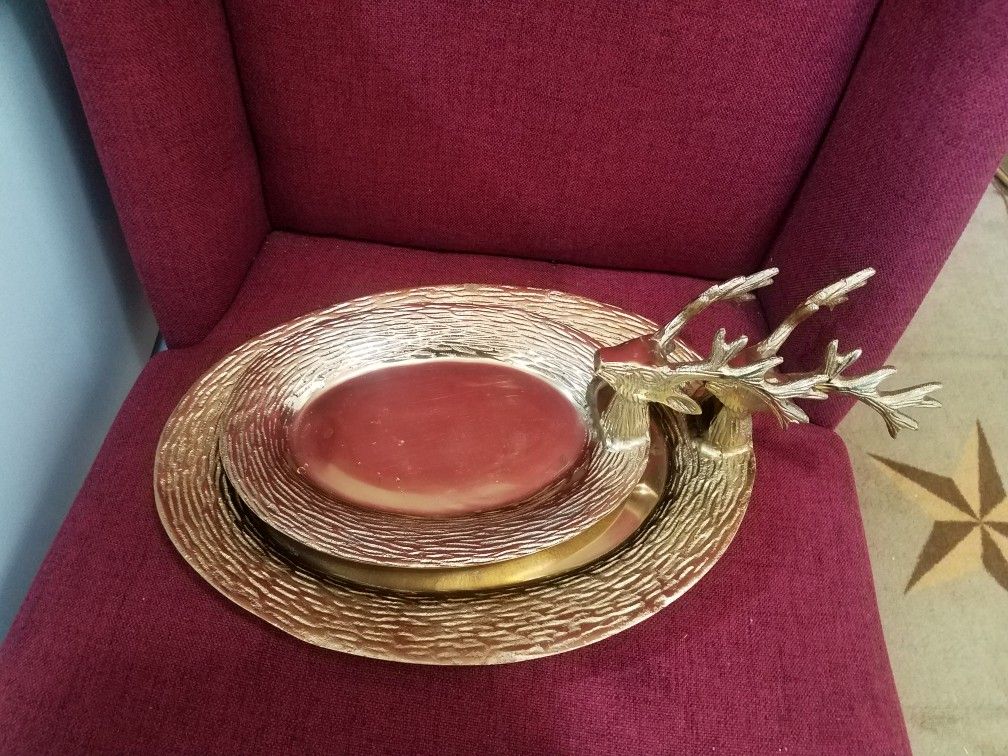 2 Golden Serving Tray with 🦌🦌🦌🦌 head and Antler