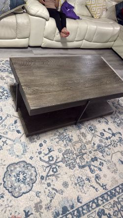 3-Piece Coffee Table Set – Coffee Table + 2 End Tables