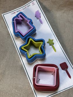 Sandwich Cutters Set Of 3 Unopened