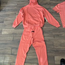 Essentials Fear Of God