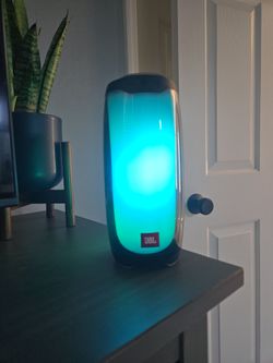 JBL Pulse 4
