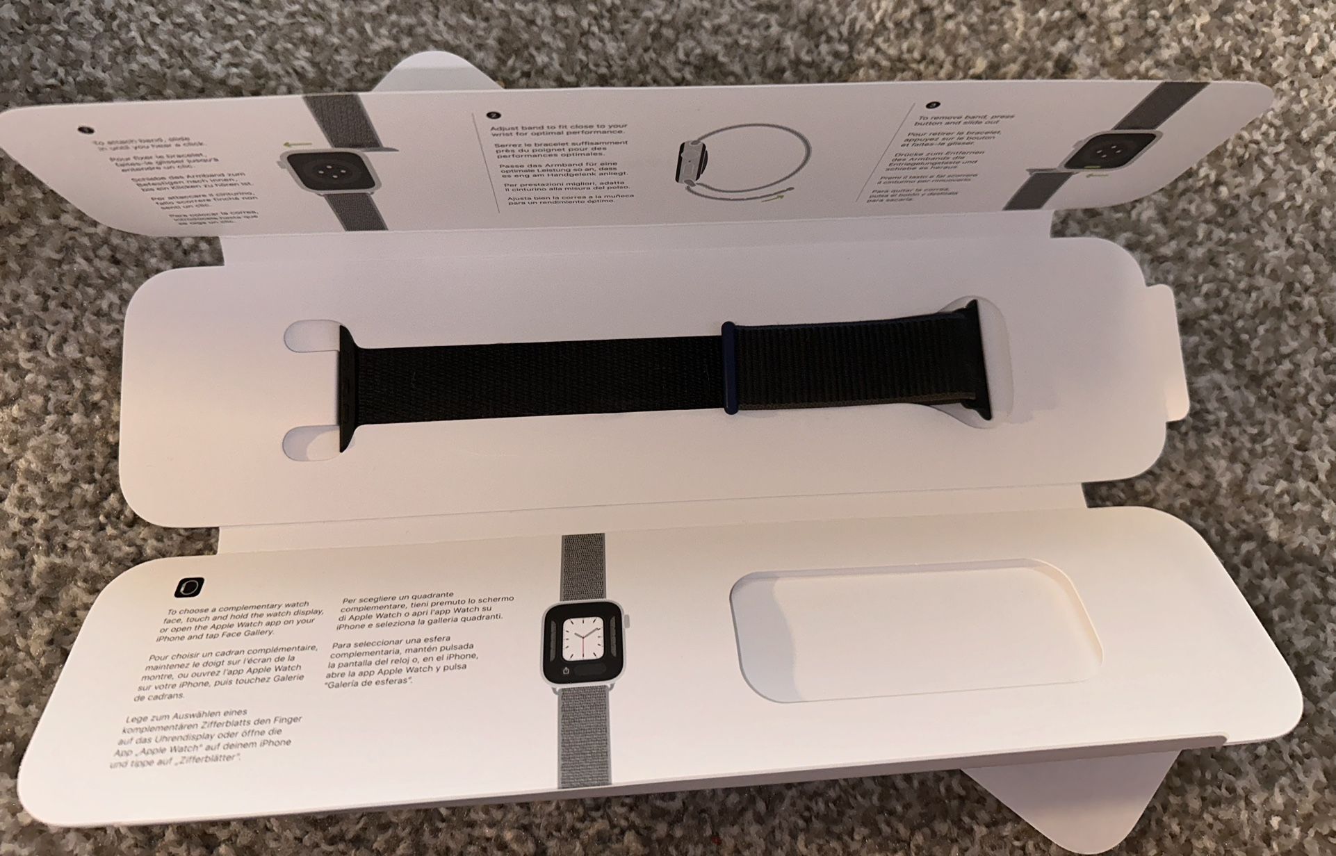 Apple Watch 44mm Sport Loop Band