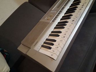 Wk-200 Casio keyboard