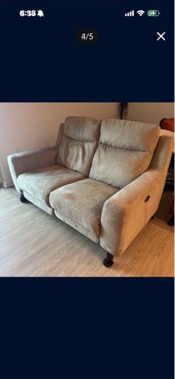 Suede Electric Power Recliner Loveseat Sofa Clean and Good Condition