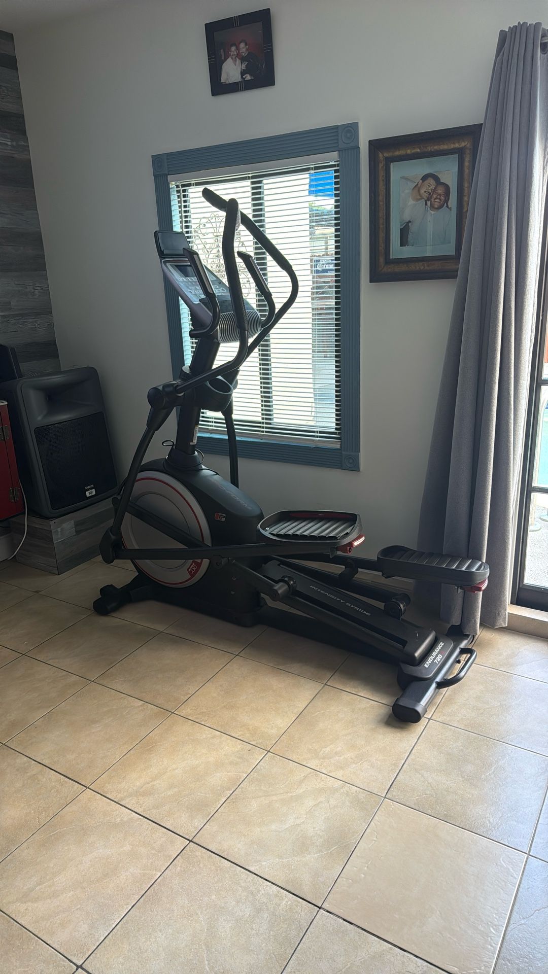 Pro-Form Endurance 720 E Exercise Machine