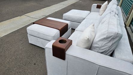 FREE DELIVERY!!! Lovesac "Sactional" 5pc Modular Sofa / Ottomans GRAY ($7K Retail...60% OFF!!!)