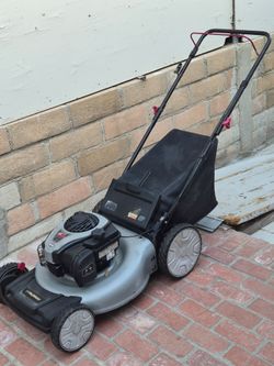 Murray Push Law Mower In Good Working Condition