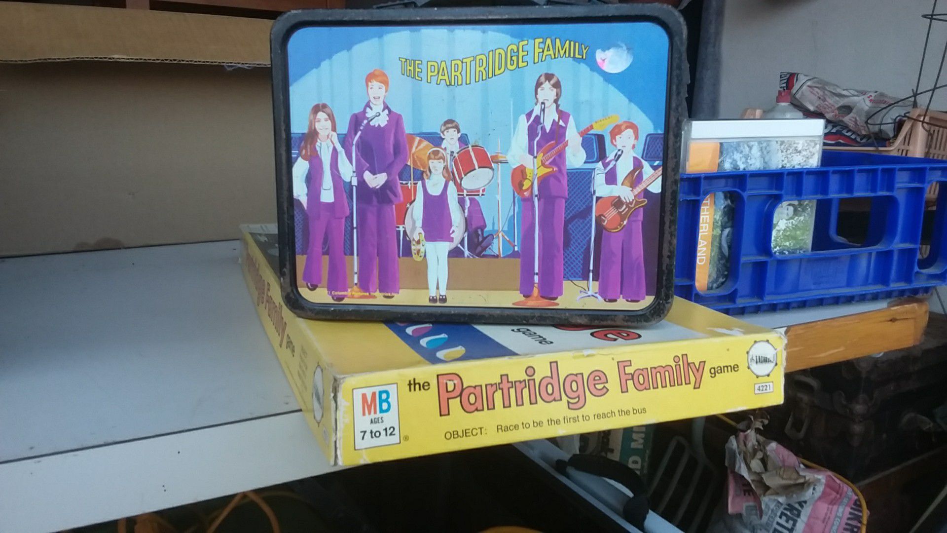 COME ON GET HAPPY ! PARTRIDGE FAMILY LUNCH BOX AND BOARD GAME