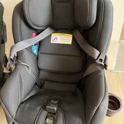 Nuna Rava Convertible Car Seat