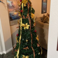 Collapsible Christmas Tree