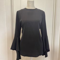 Flared Sleeve Buttoned Back Blouse