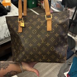 Louis Vuitton Purse 