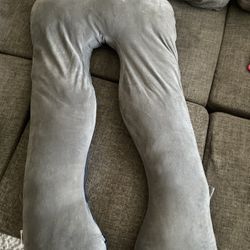 PREGNANCY PILLOW (BEST CONDITION) 