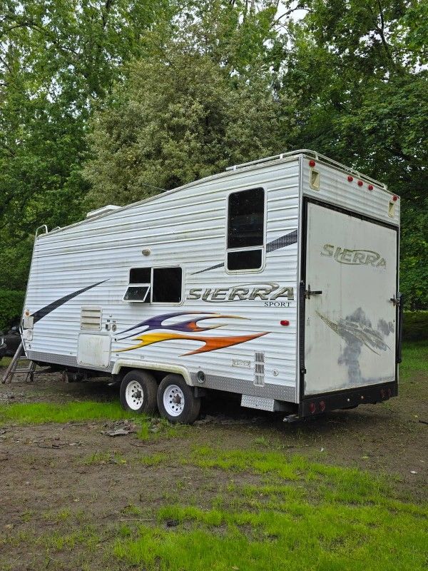 2005 Sierra Travel
