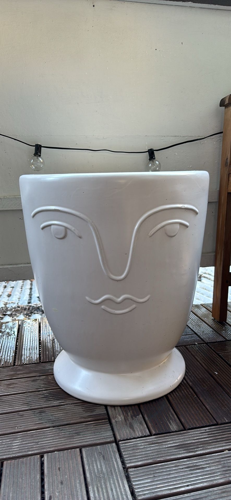 Urban Outfitter Ceramic Stool / Side Table With A Face