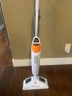 Bissell Power Fresh Pet Lift-off Steam Mop Model 1940 W