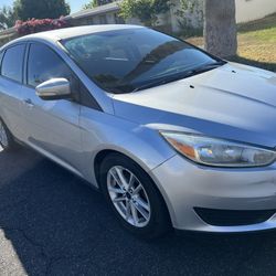 2017 Ford Focus Se V4
