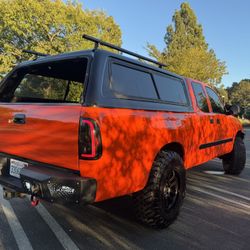 Leer Truck Bed Cap w Roof Rack