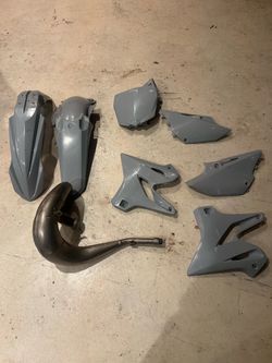 YZ 250 plastics only