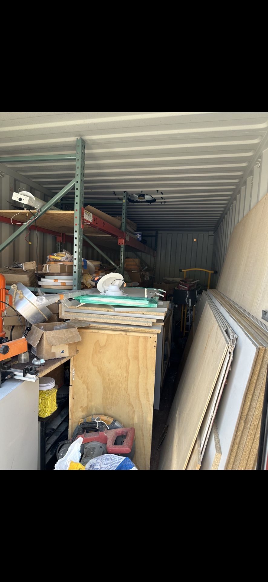 20 Foot Shipping Container/ Conex/ Cargo / Shed /roll up