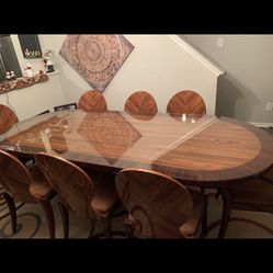 Oval Mahogany Dining Room Table