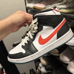 Nike Women’s Size 8.5