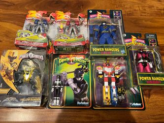 Power rangers figures