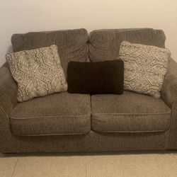 Simgle Sofa Great Condition 