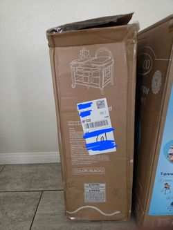 Pamobabe pack and play/ changing station