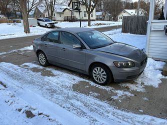 2005 Volvo S40