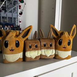 Evee Collectors Pouch and Deck Holder