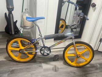Vintage BMX GT Bike all OG Equipment