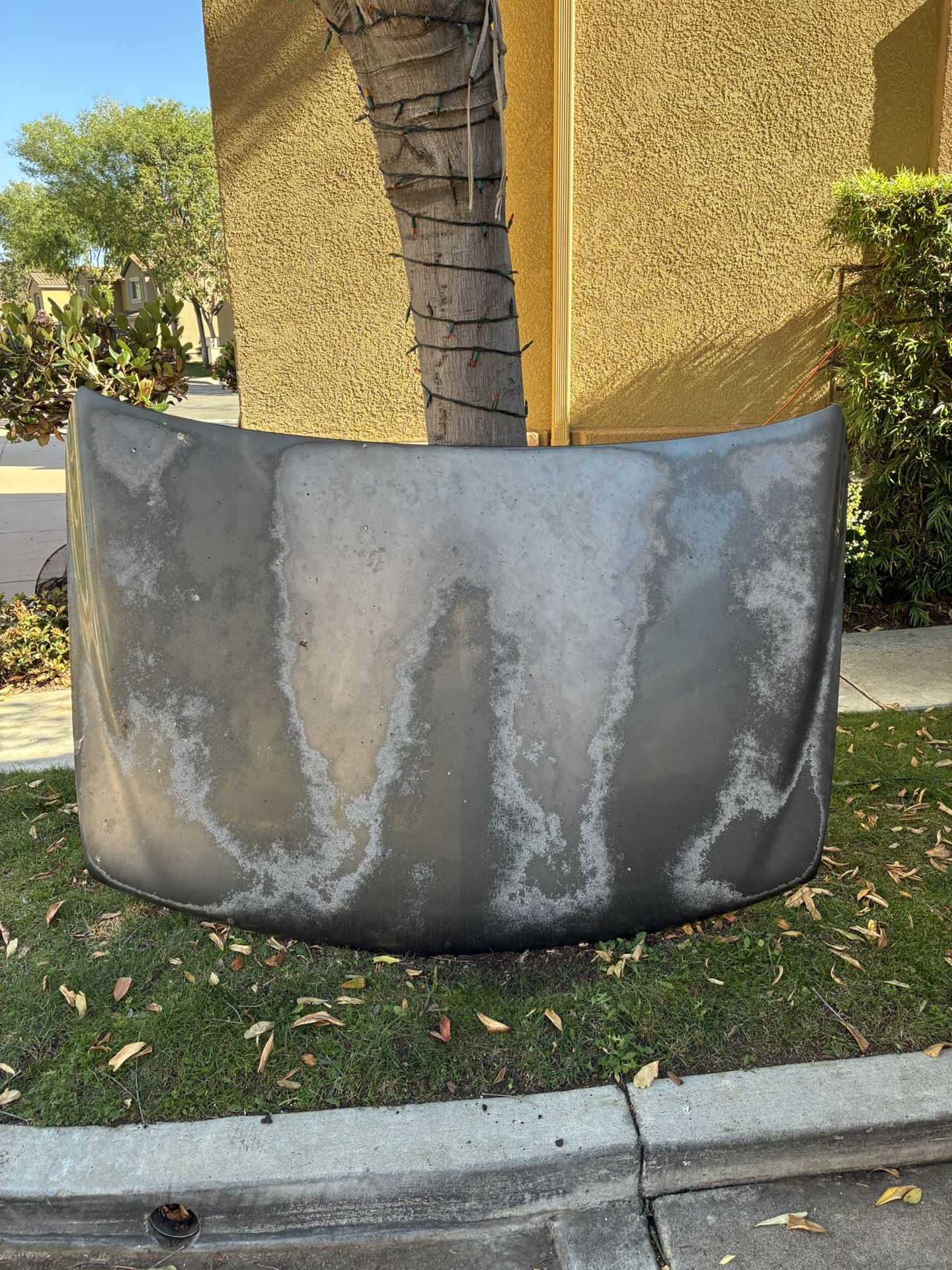 Chevy Hood 00-06 for Sale in Lake Forest, CA - OfferUp
