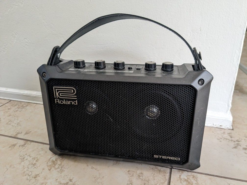 Roland Mobile Cube Keyboard Amp