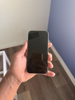iPhone 15 128 GB