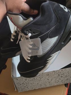 Air Jordan 5's