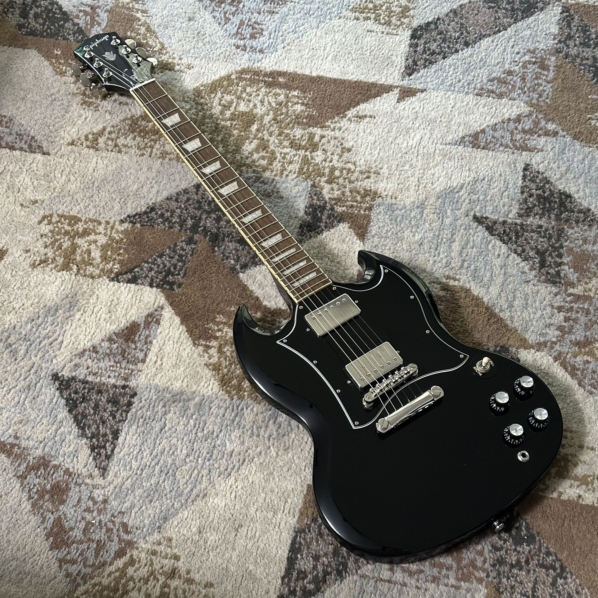 Epiphone SG Standard Ebony