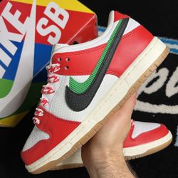 Nike SB Dunk Low x Frame Skate ‘Habibi’ 